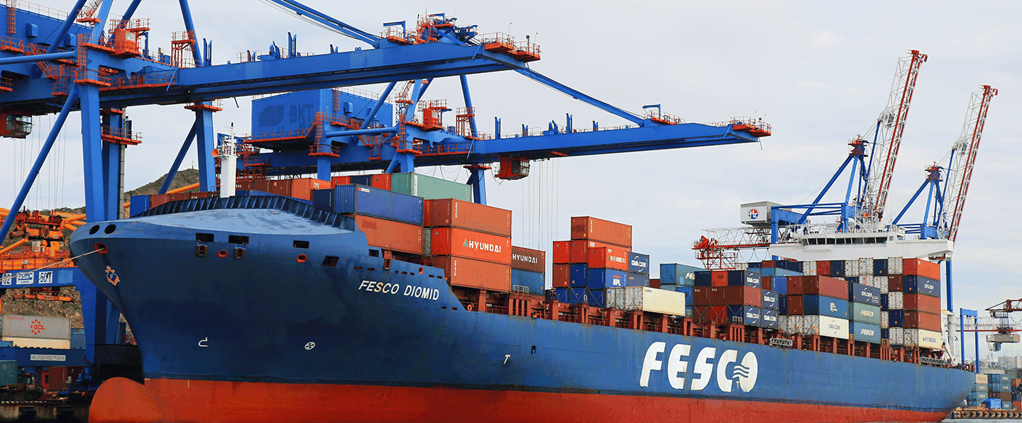 Контейнеровоз FESCO в ВМТП